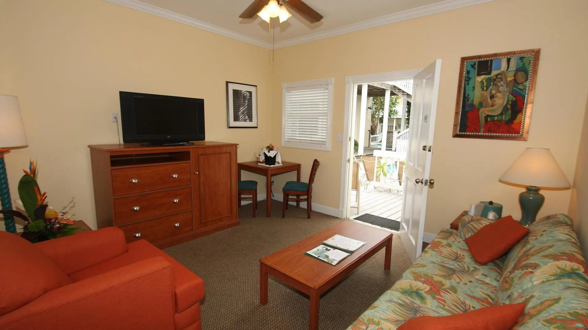 ***  Southernmost Inn Adult Exclusive Key West USA